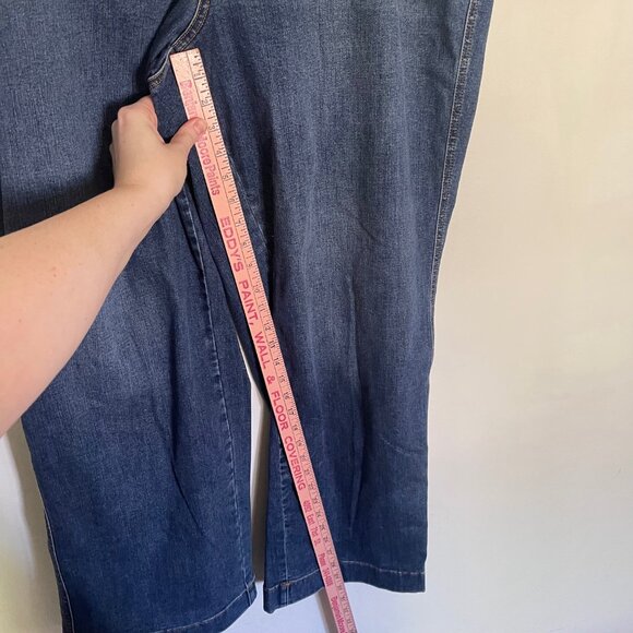 Talbots Women's Plus 18W Sailor Wide Leg Jeans Trousers Button Detail T6 - Picture 7 of 11